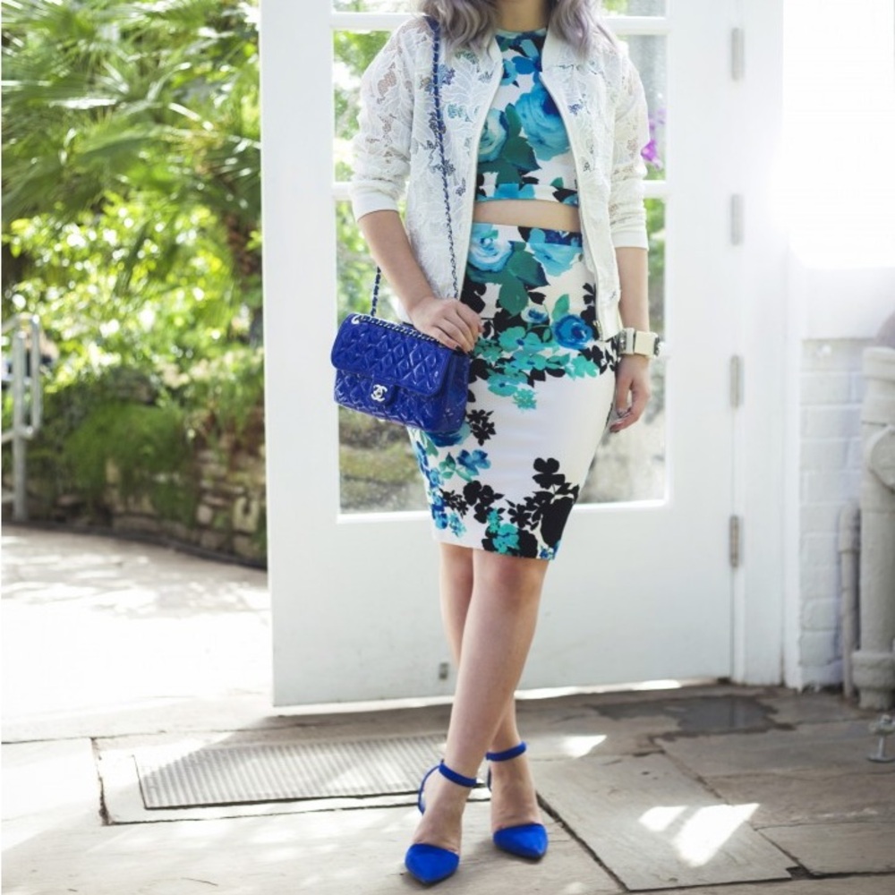 Floral Sleeveless Crop Top and Pencil Skirt Set (BOTH PIECES INCLUDED)